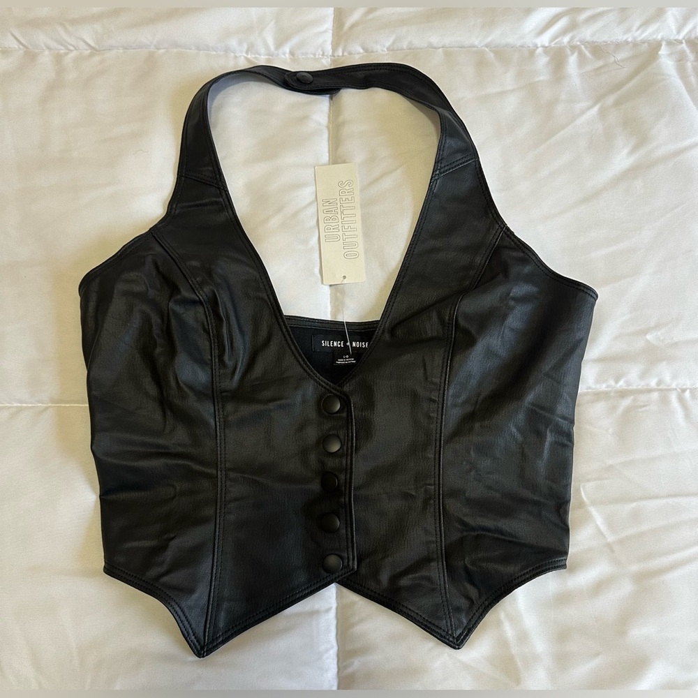 Black Sleeveless Halter Top
